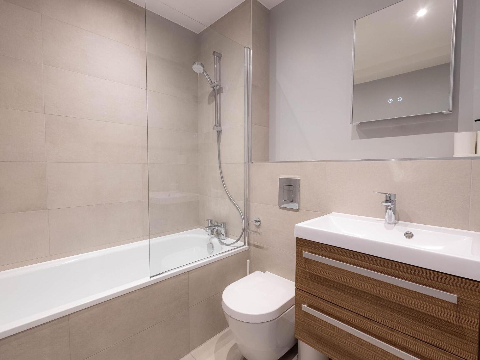 Case de vacanță Luxurious Hackney Near Train Station